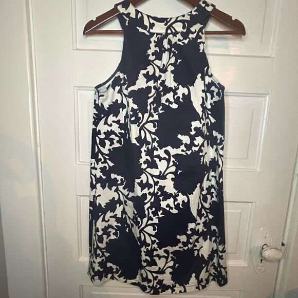 Francesca’s Collections Navy & White Print Halter Dress w Side Zip - Picture 6 of 10